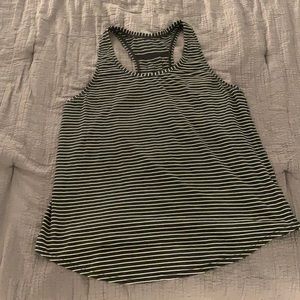 Lululemon Essential Tank!